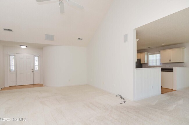 Building Photo - 340 Palmer Way