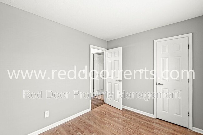 Building Photo - 3003 Briarchase Ct