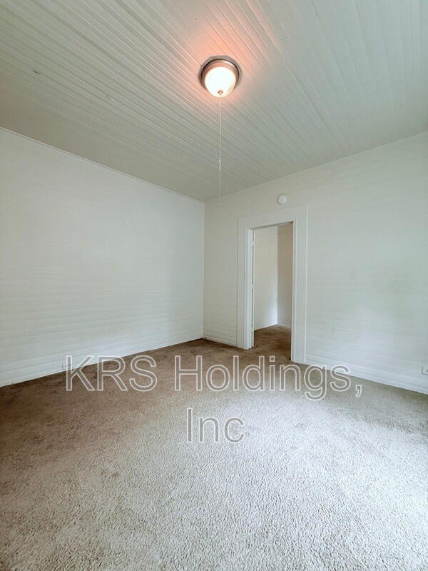 Building Photo - 1022 Lancaster St