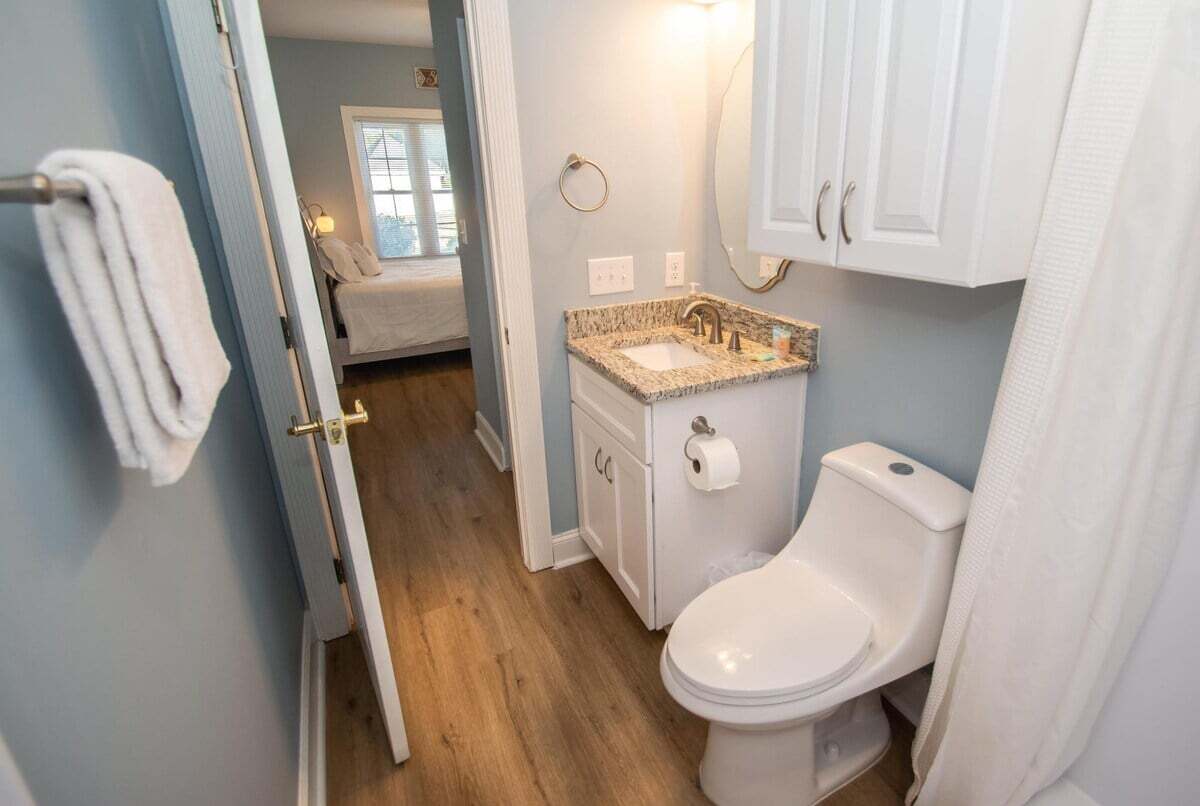 Building Photo - 4868 Dahlia Ct