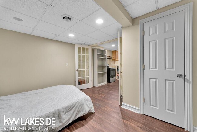 Building Photo - 51460 Blue Spruce Dr
