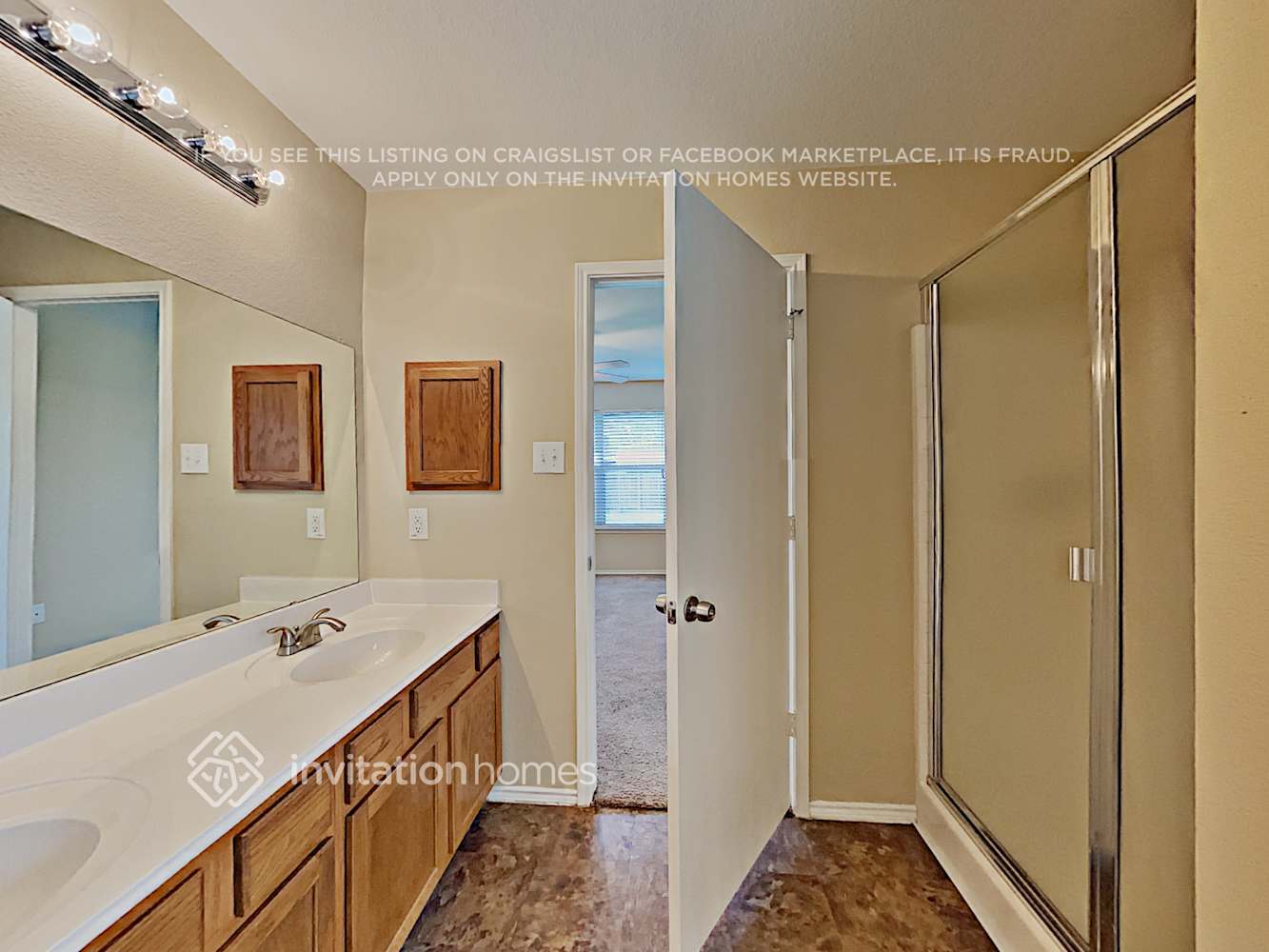 Building Photo - 2807 Park Pl Dr