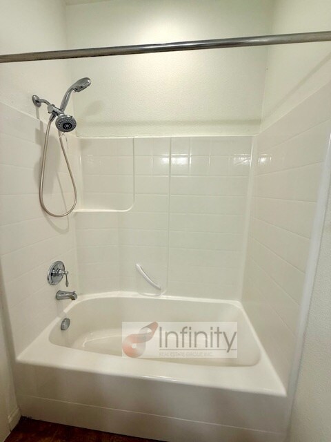 Building Photo - 22810 SW Forest Creek Dr