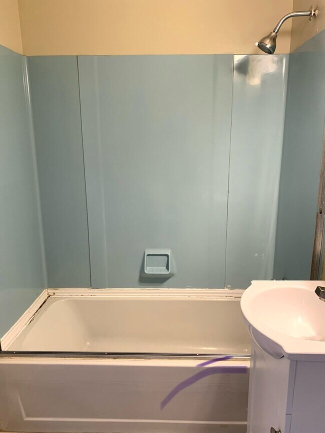 Building Photo - 135 S 2nd St