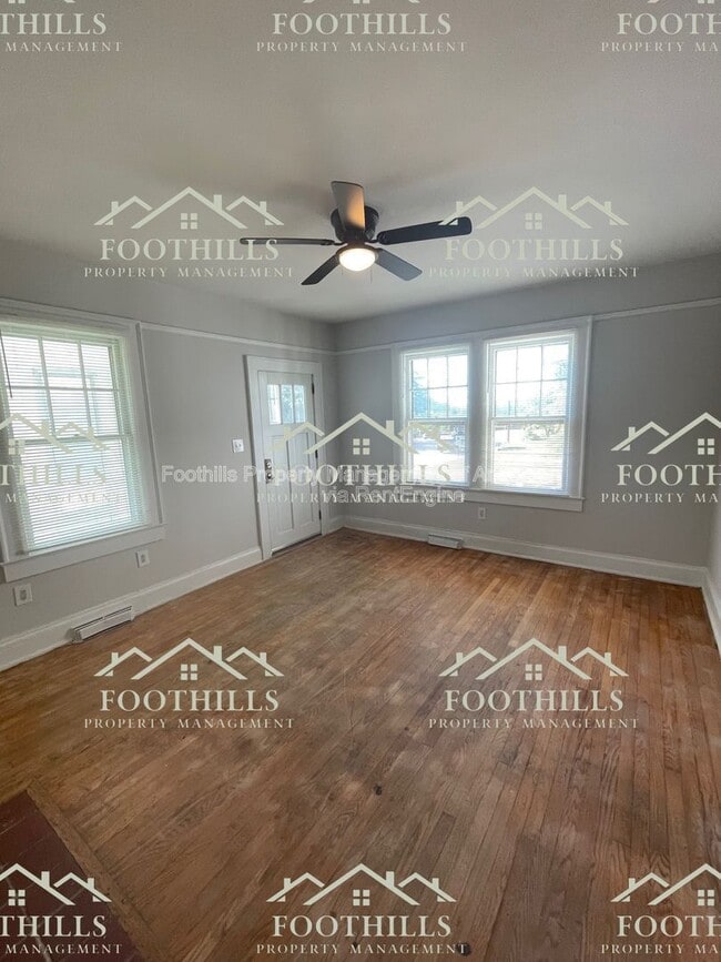 Building Photo - 509 N Fant St