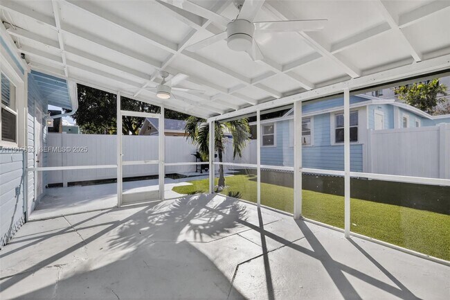 Building Photo - 123 N Ocean Breeze