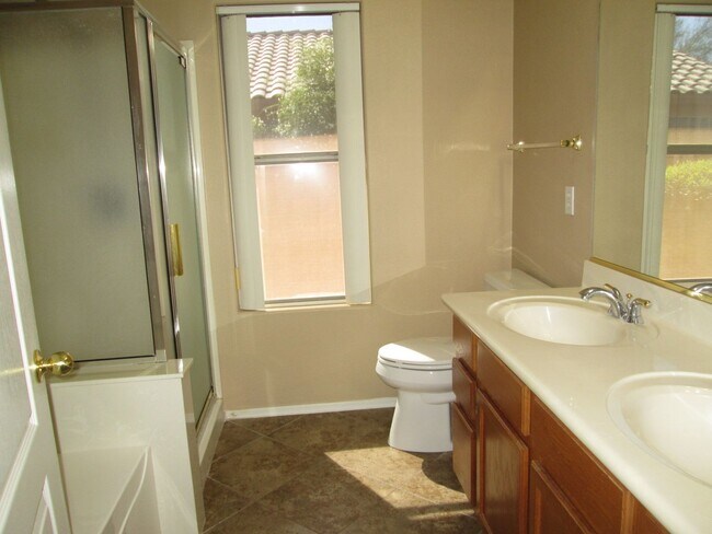 Building Photo - 421 S Dodge Dr