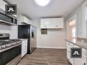 Building Photo - 4 bedroom in Boston MA 02130