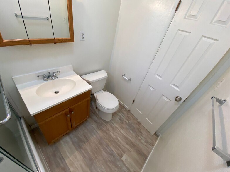 Building Photo - 3608 Keystone Av