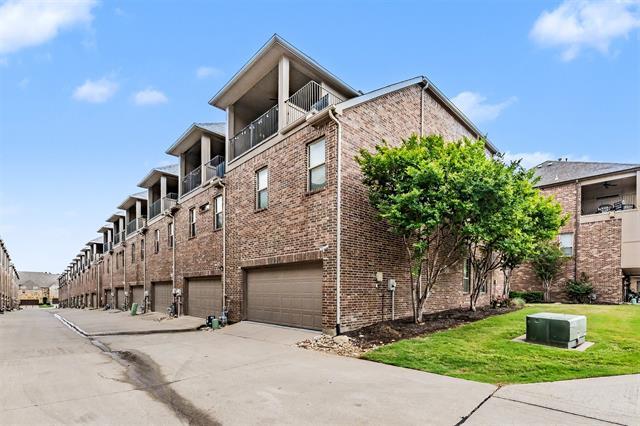 Building Photo - 4205 Riverview Dr