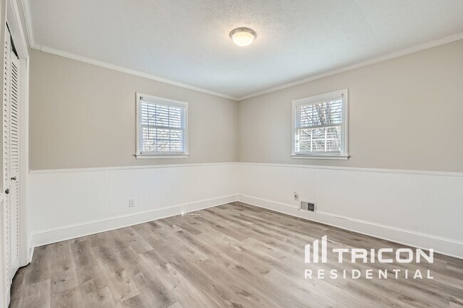Building Photo - 5336 Orchard Pl