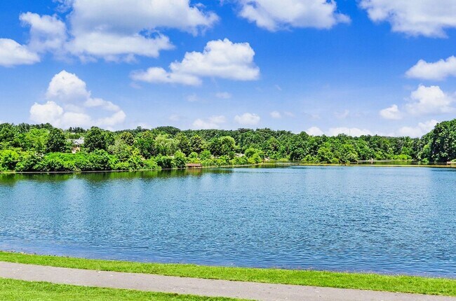 Building Photo - 12209 St Peter Ct