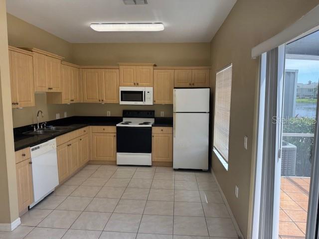 Building Photo - 7605 Plantation Cir