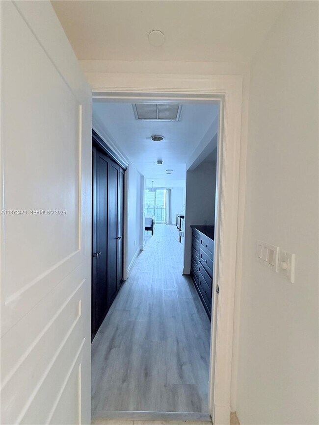 Building Photo - 3201 NE 183rd St