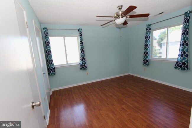 Building Photo - 7714 Tamarron Dr