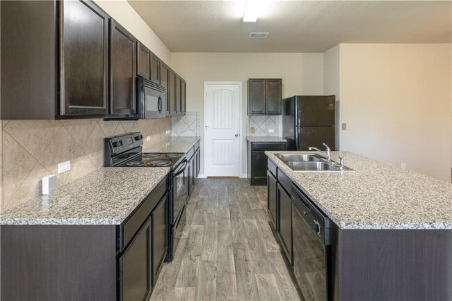 Building Photo - 15117 Bullbrier Rd