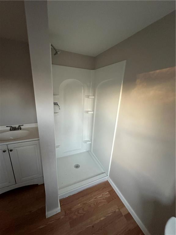 Building Photo - 2 Lake Ct