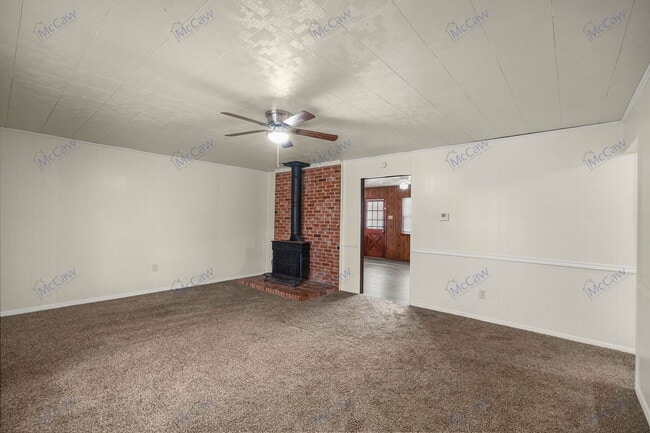 Building Photo - 14732 Oakwood Ln