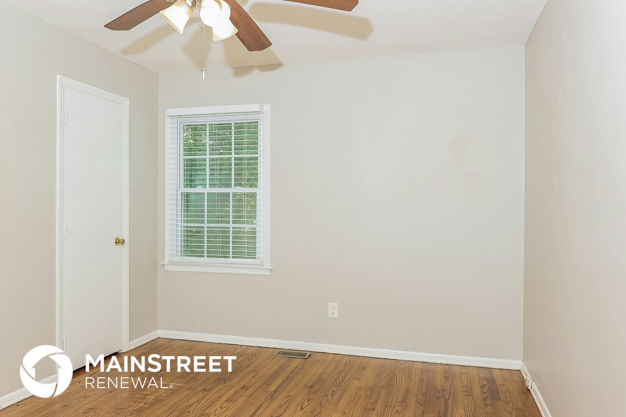 Building Photo - 1412 Riverview Rd