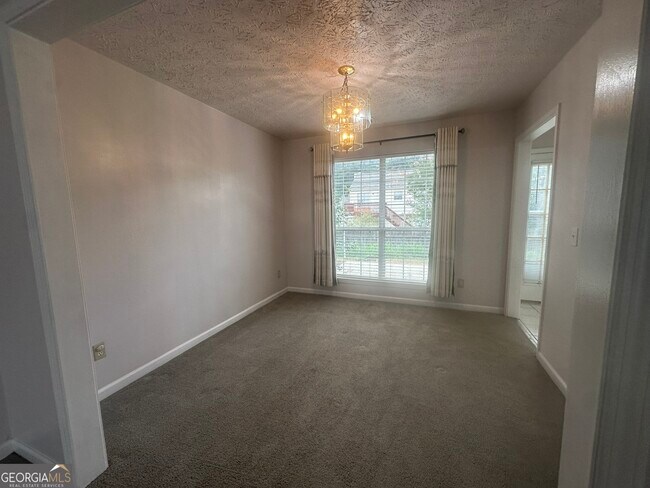 Building Photo - 7263 Sandpiper Way