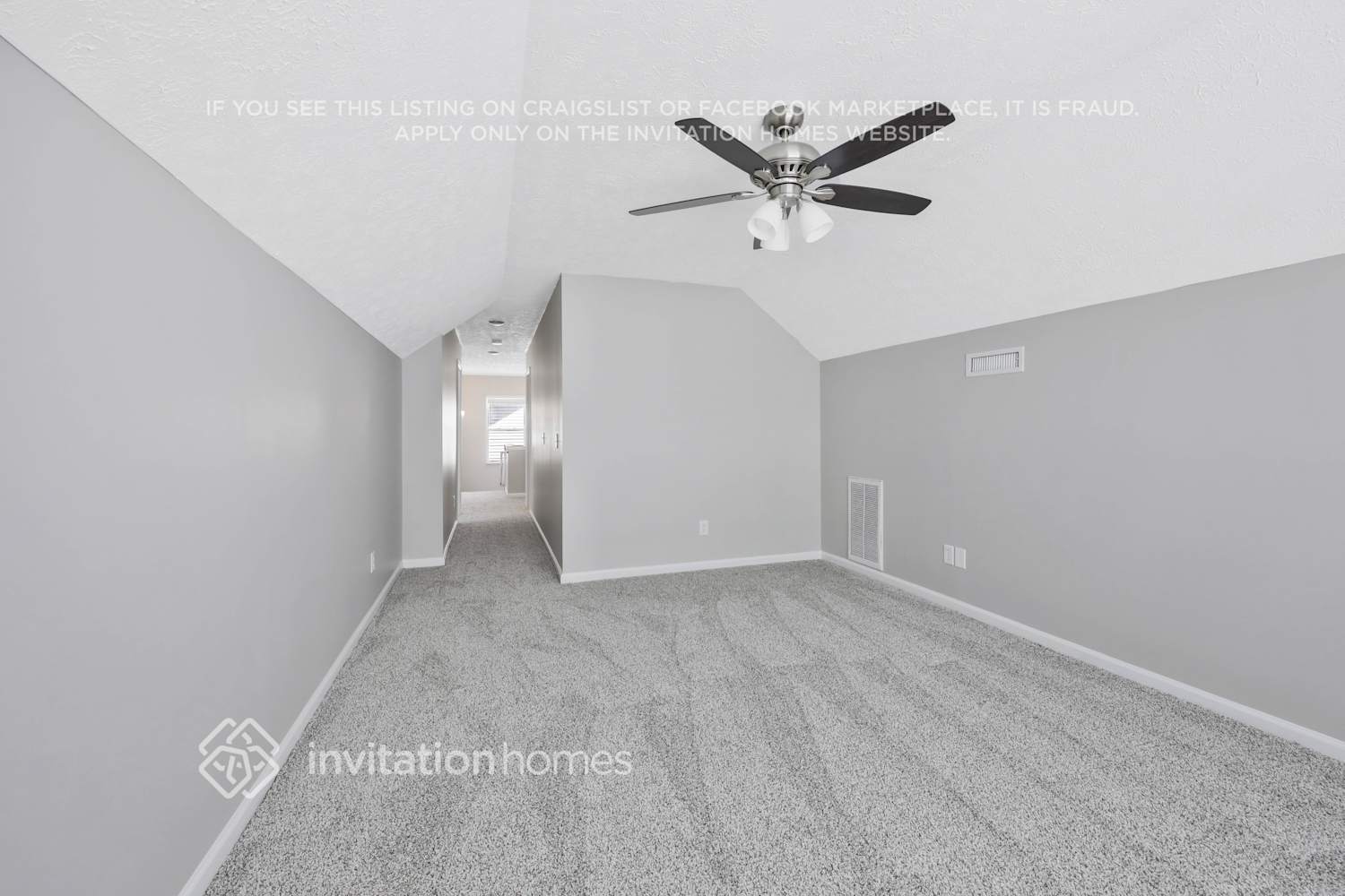Building Photo - 1121 Pawnee Trail