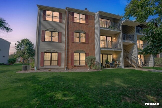 Building Photo - 30 Scherer Ct