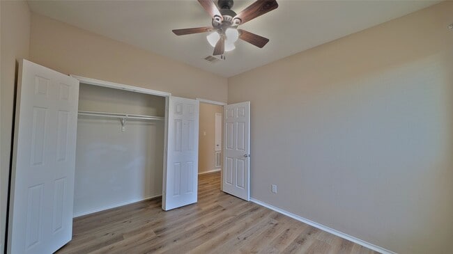 Building Photo - 16006 Arapaho Bend Ln