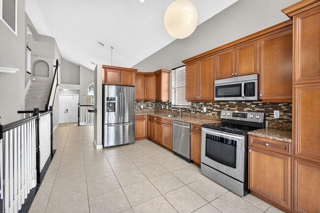Building Photo - 1204 Oakwater Dr