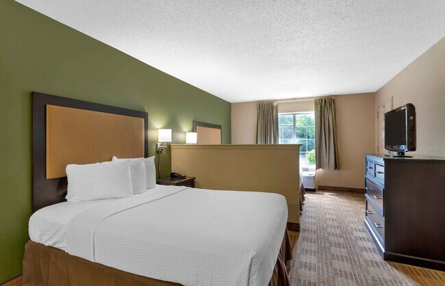 Building Photo - Furnished Studio-Nashville - Airport - Music City