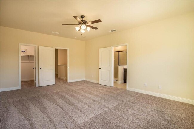 Building Photo - 6822 Topaz Dr