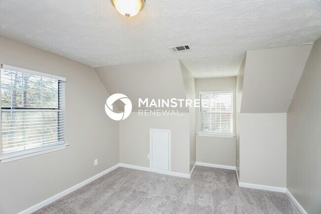 Building Photo - 3 Bedroom Pet-Friendly Home in DOUGLASVILLE, GA with Main Street Renewal