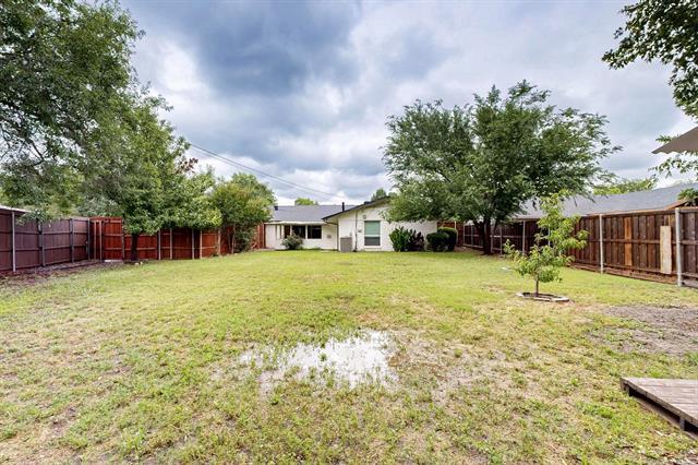 Building Photo - 3264 Northaven Rd