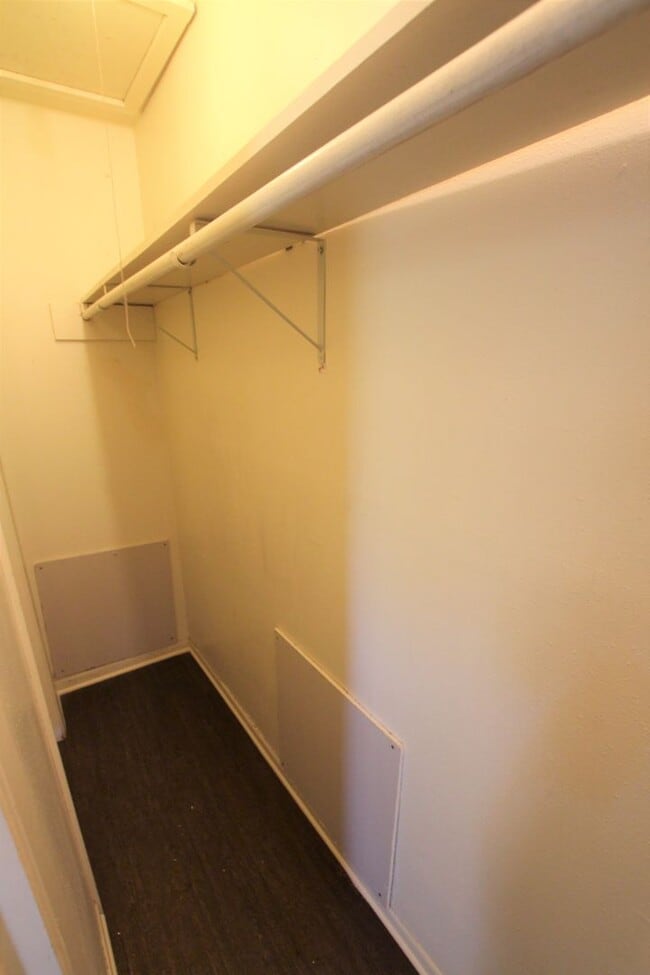 Building Photo - COMING SOON! 2 Bedroom 1 Bath Duplex in West Tyler!