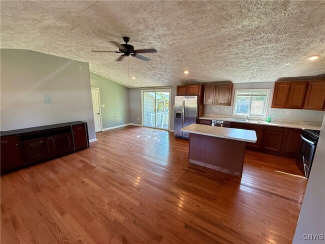 Building Photo - 114 Grandy Dr