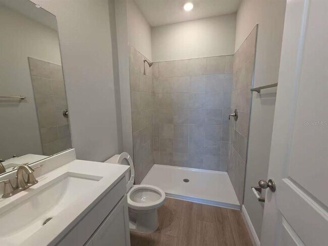 Building Photo - 2212 Sienna Spruce St