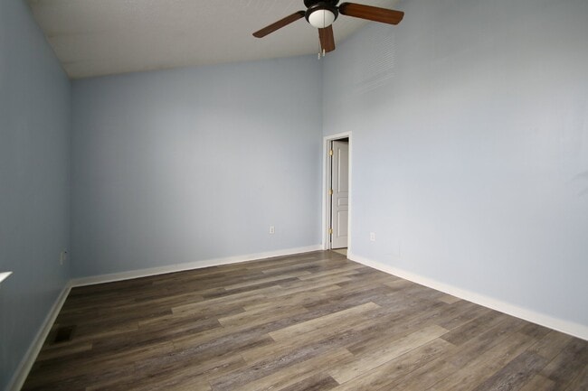 Building Photo - 1272 Frost Pl