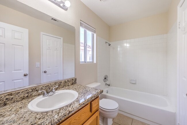 Building Photo - 9448 Hershey Ln