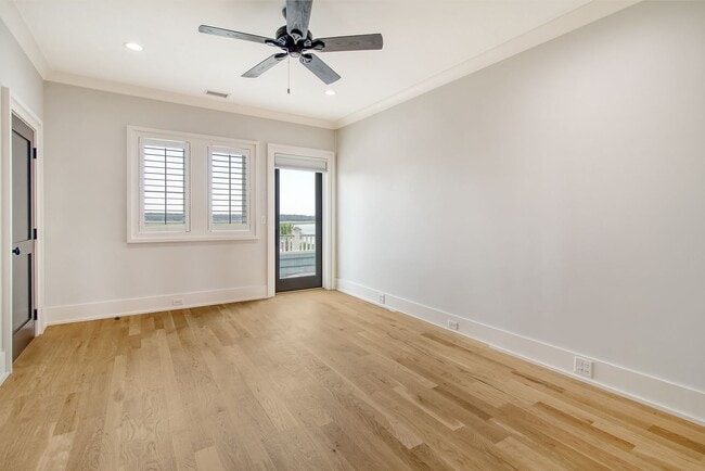 Building Photo - 4 Bedroom 4.5 Bath Home in Dunes West - Mt...