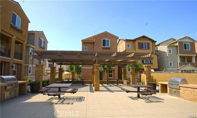 Building Photo - 2863 Cedar Ln