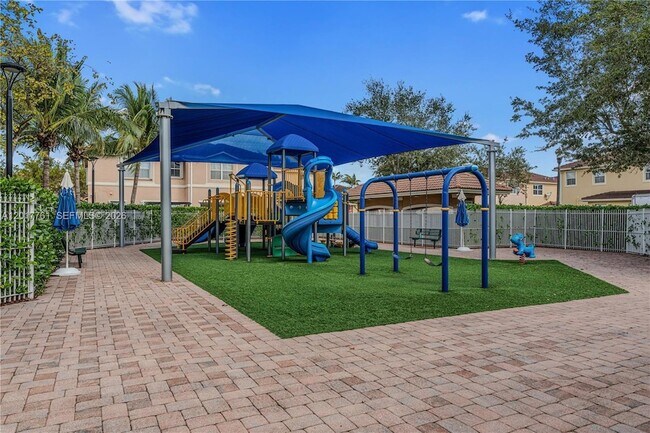 Building Photo - 12172 SW 124th Path