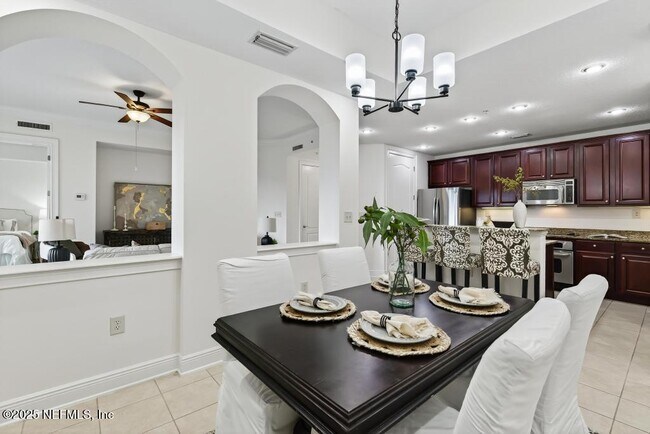 Building Photo - 4300 S Beach Pkwy