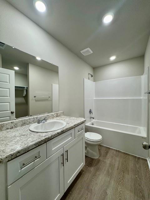 Building Photo - 3410 SW Adoration St