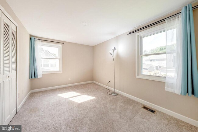 Building Photo - 13204 Pressmont Ln