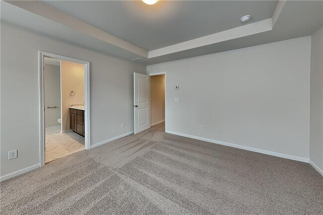 Building Photo - 769 Oakmont Trce