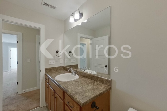 Building Photo - 44 Maple Leaf Dr