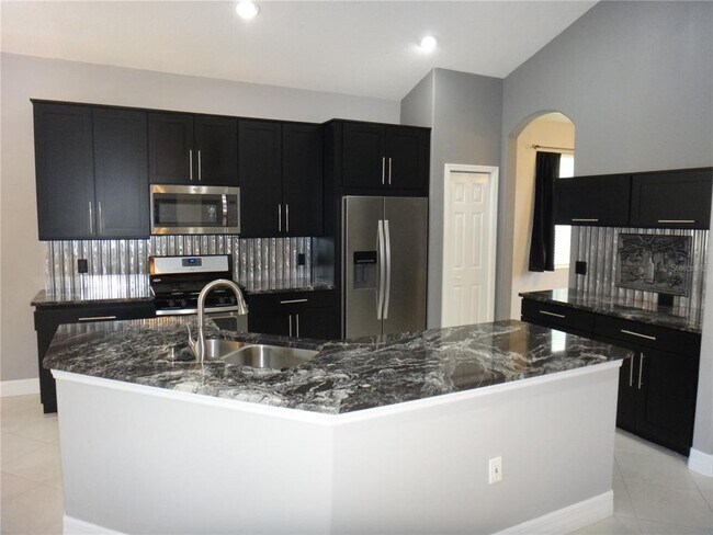 Building Photo - 9460 Portside Terrace