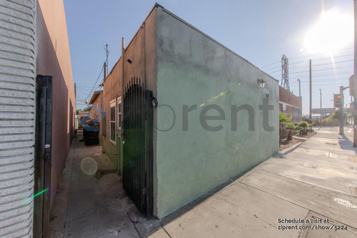 Building Photo - 6308 Whittier Blvd