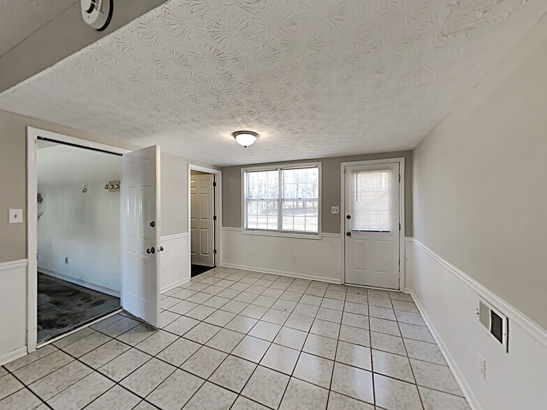 Building Photo - 624 Pennybrook Ln