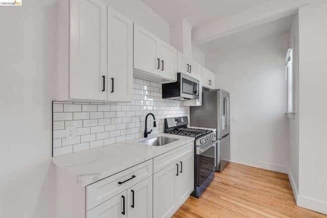 Building Photo - 1238 12th St