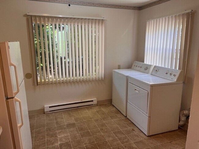 Building Photo - 473e14